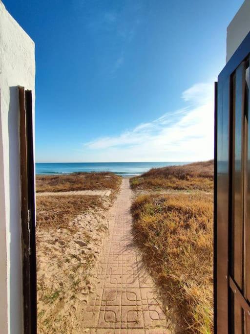 Apartamento Premium Con 5 Piscinas Barbacoa Tenis Frontenis Mareny Blau Exterior photo